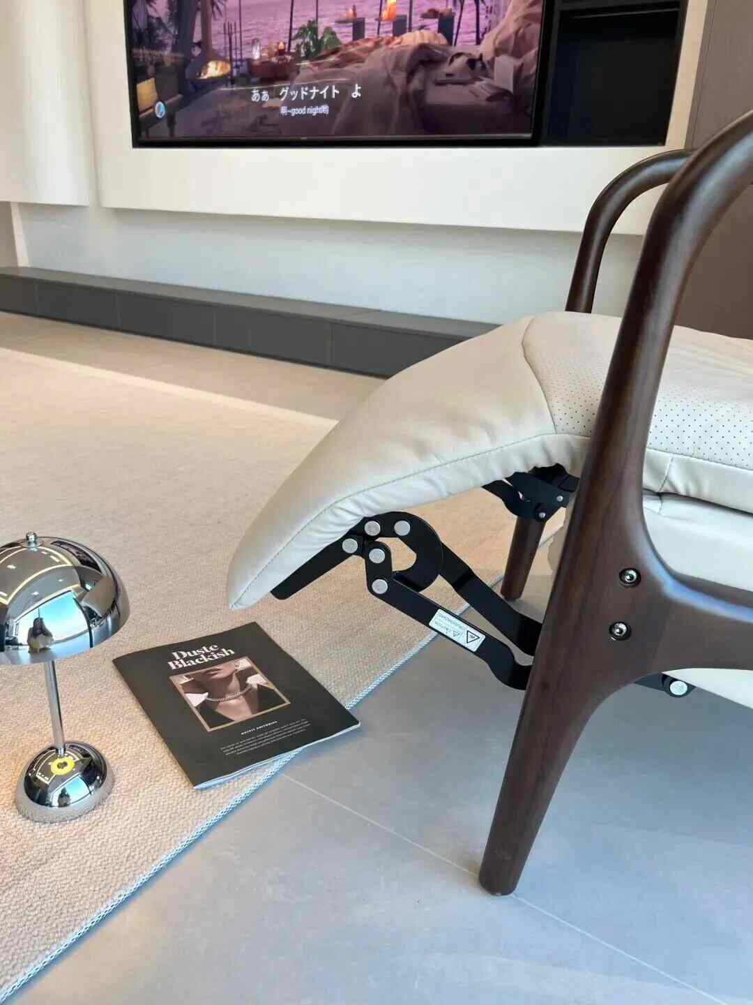 140㎡，轻硬装重软装，打造干干净净的舒适小家